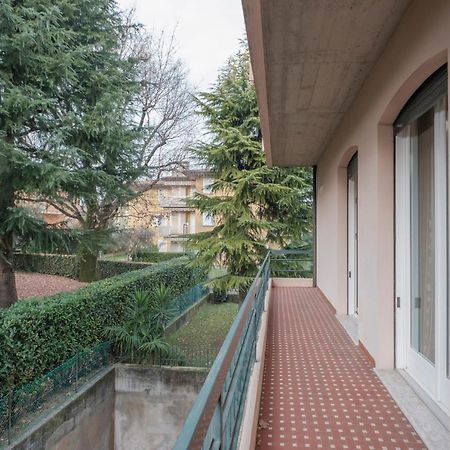Aura Home Sirmione - 2 Bedrooms Apartment Eksteriør billede