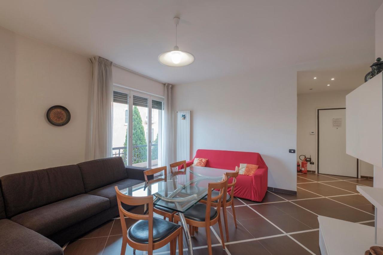 Aura Home Sirmione - 2 Bedrooms Apartment Eksteriør billede